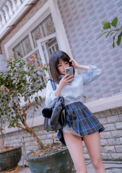 伊人国产在线_BD国语免费高清观看