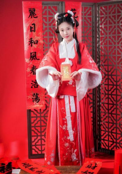 初爱视频_BD韩语天堂在线